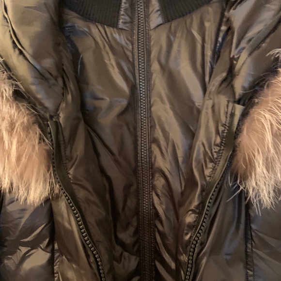 BLACK DOWN  WINTER COAT - M/S - Picture 4 of 16